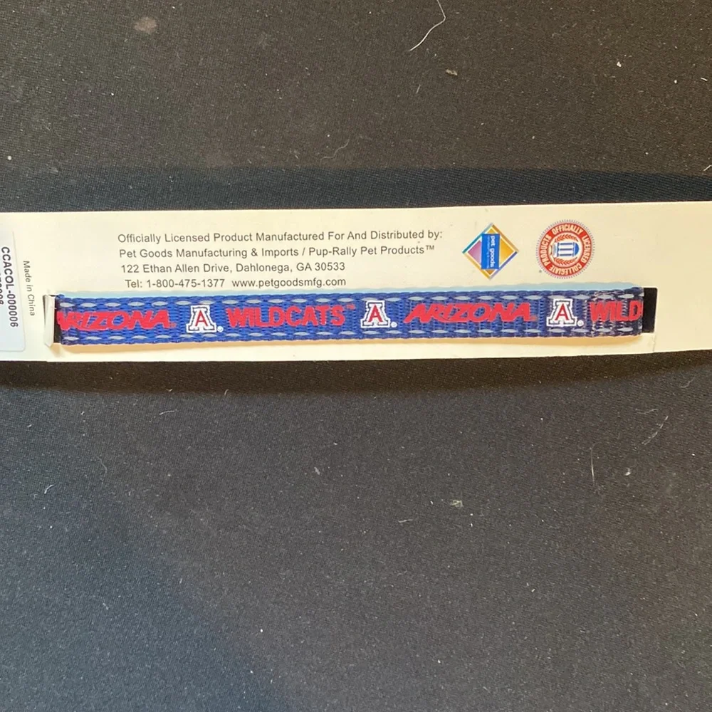 NEW - Arizona Wildcats Breakaway Cat Collar